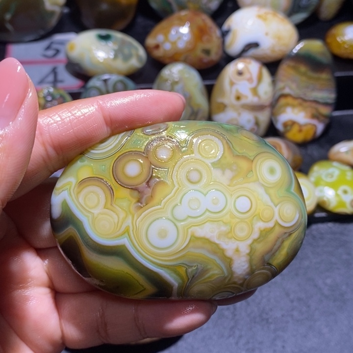 玛瑙/玉髓未镶嵌珠宝奇石112