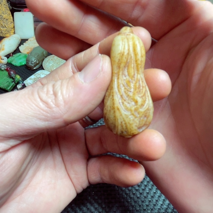 滴血莲花菩提把件