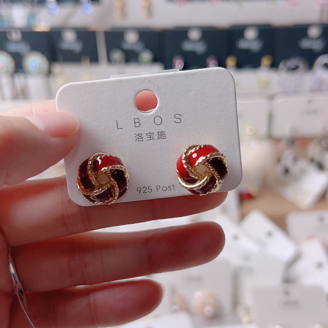 锆石纯铜合金耳环的