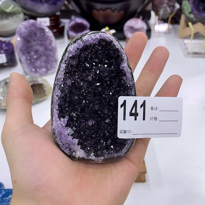 未镶嵌水晶大型摆件（非配饰）