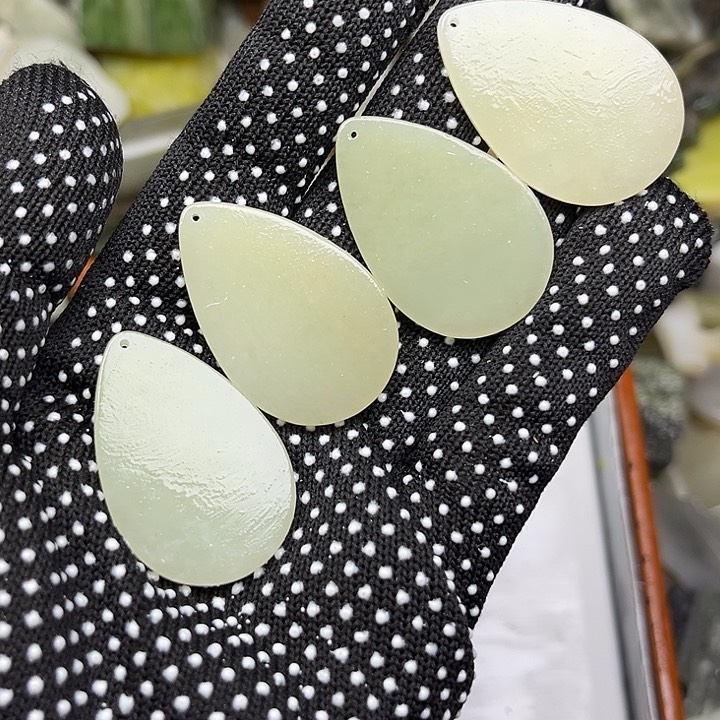 未镶嵌和田玉珠宝奇石