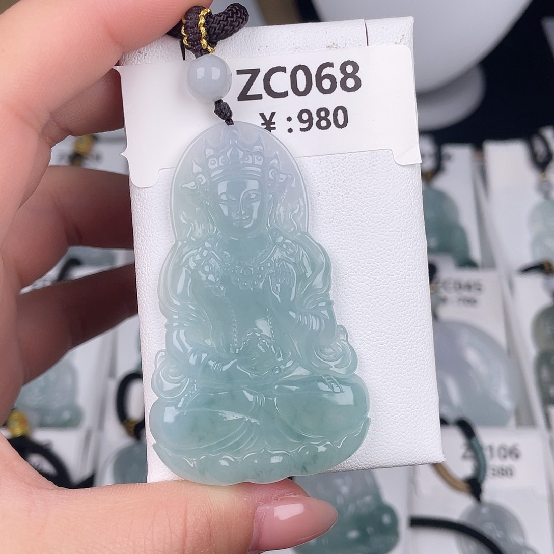 翡翠未镶嵌颈饰zc068