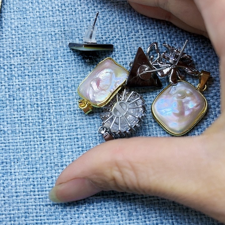 淡水珍珠胸饰银S925镶嵌