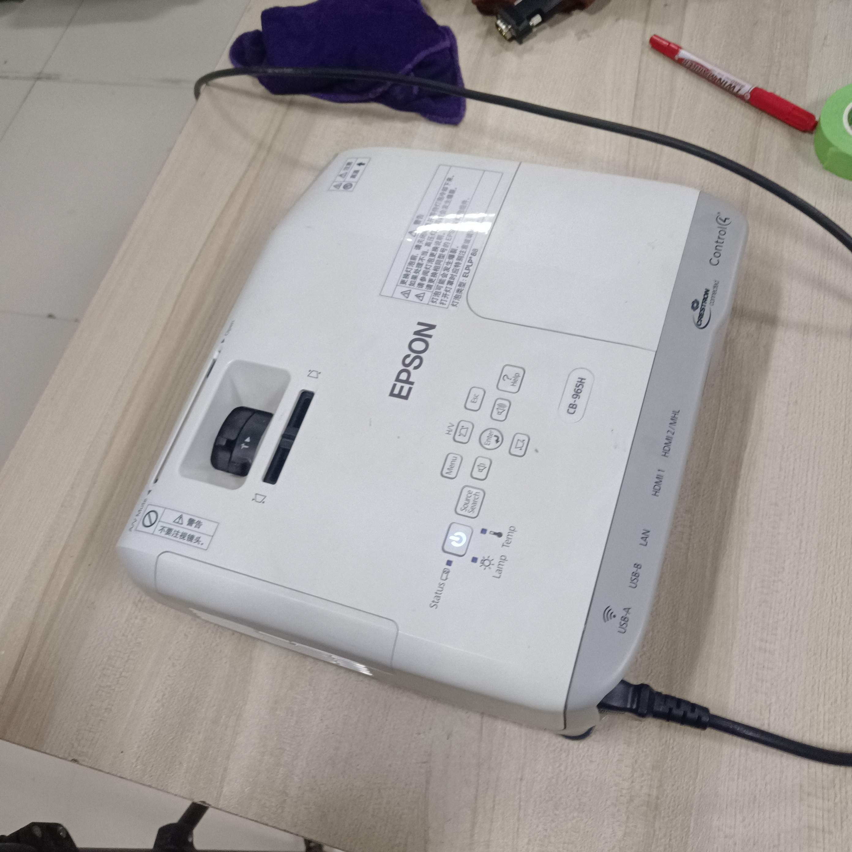 9新 Epson/爱普生 二手爱普生投影仪运费自理