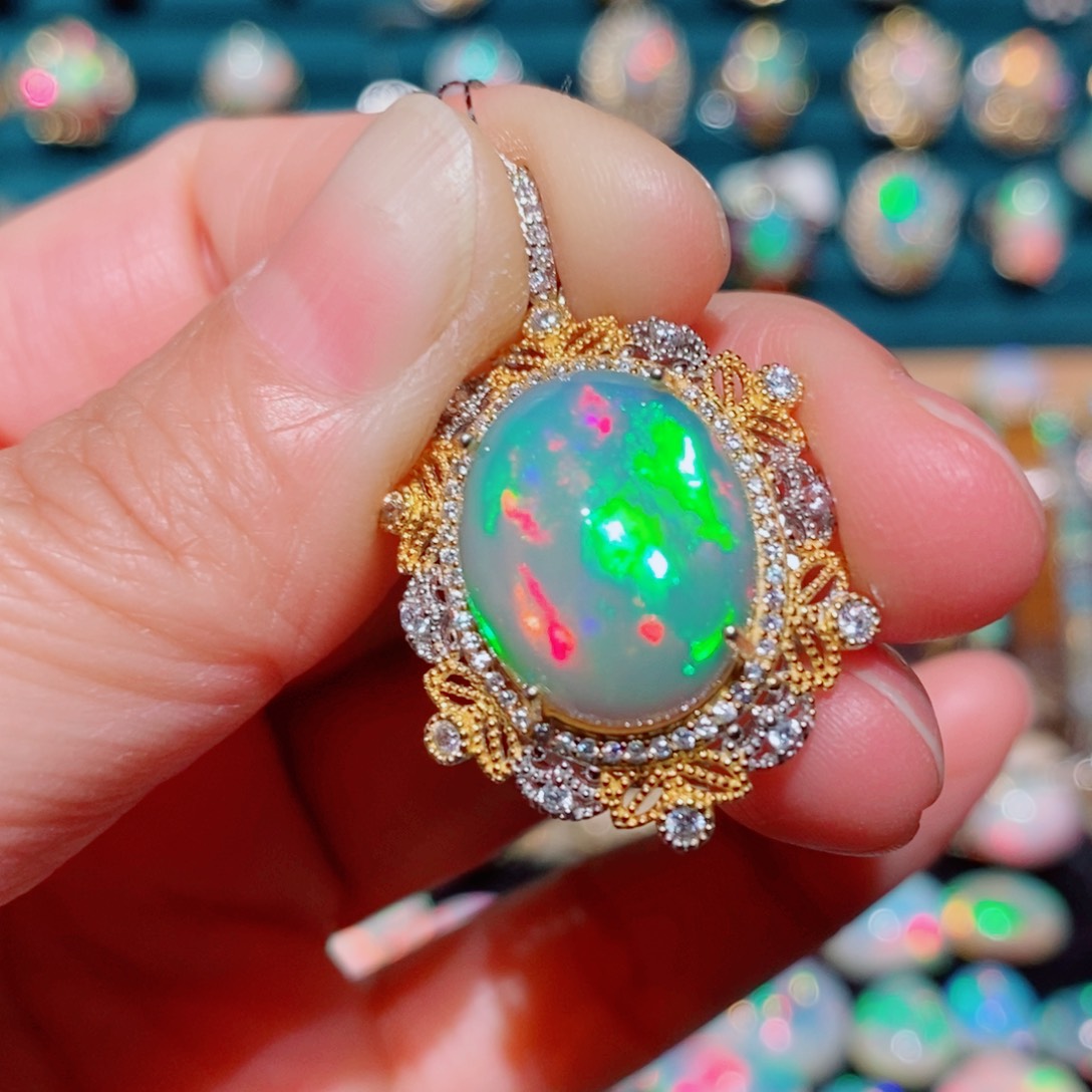 欧泊欧泊吊坠银S925镶嵌