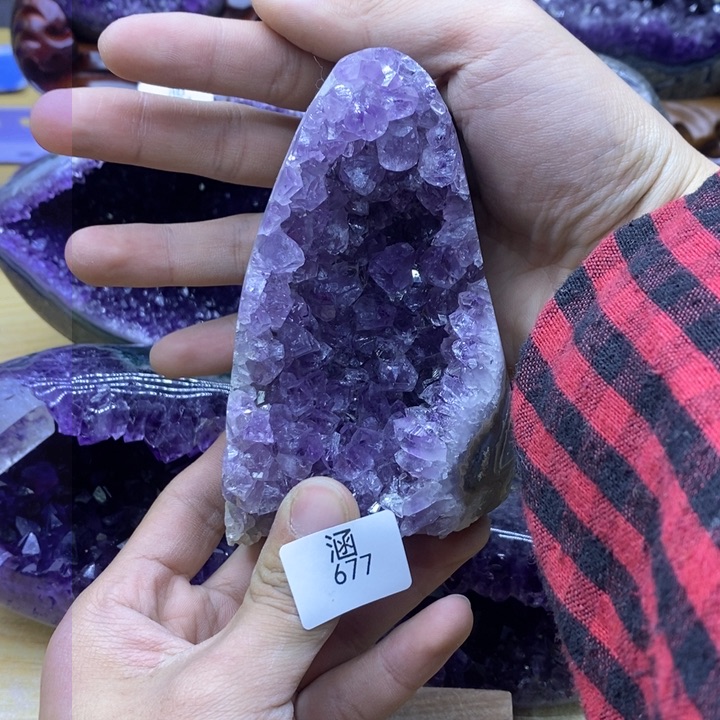 水晶大型摆件（非配饰）未镶嵌