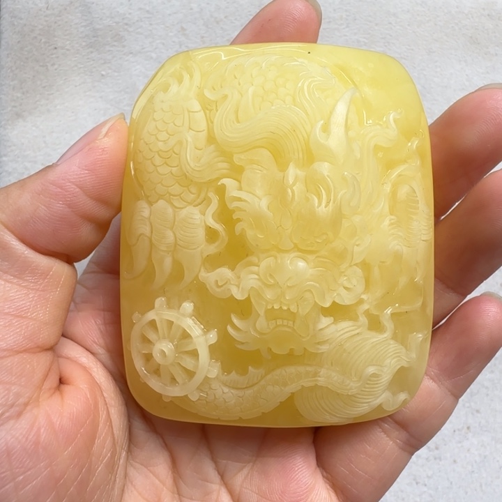 未镶嵌蜜蜡珠宝奇石