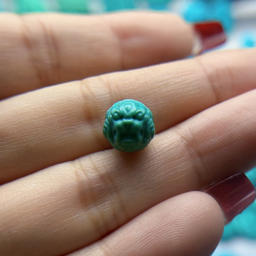 绿松石雕刻未镶嵌