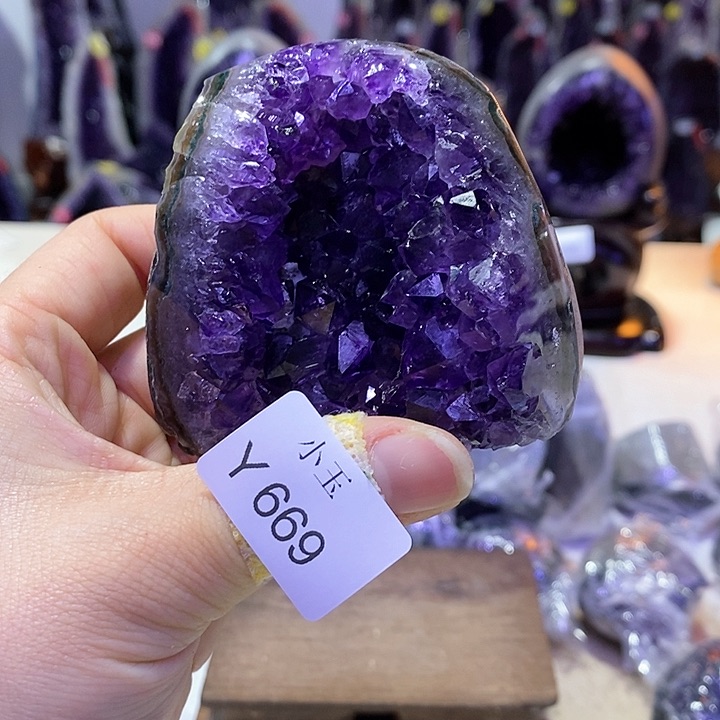 水晶摆件未镶嵌摆件