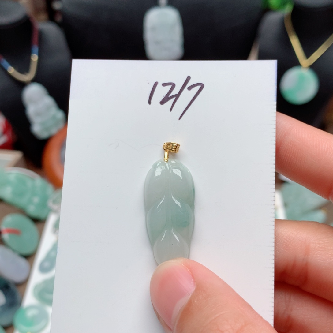 翡翠颈饰银S925镀金镶嵌吊坠