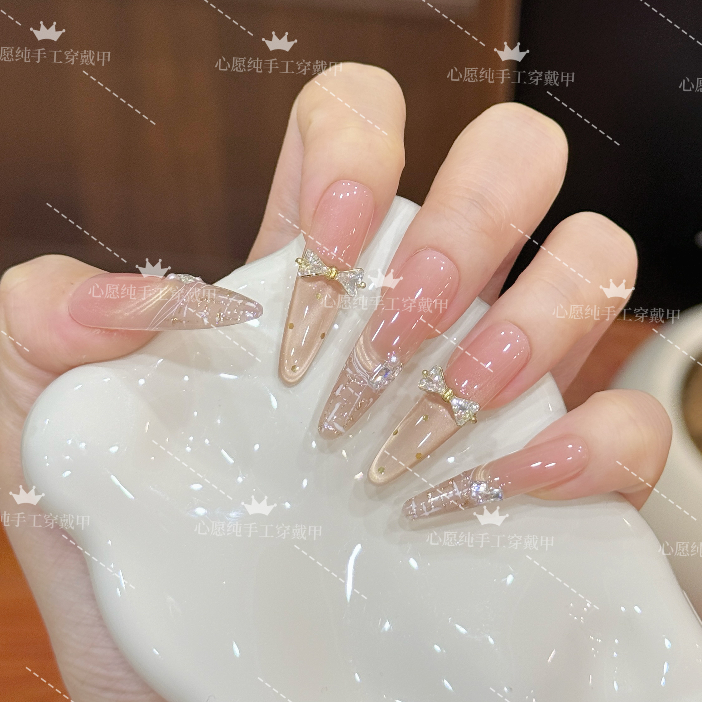 甜美•蝶结 手工穿戴甲温柔甜美法式轻奢显白光疗美甲可拆卸穿戴甲