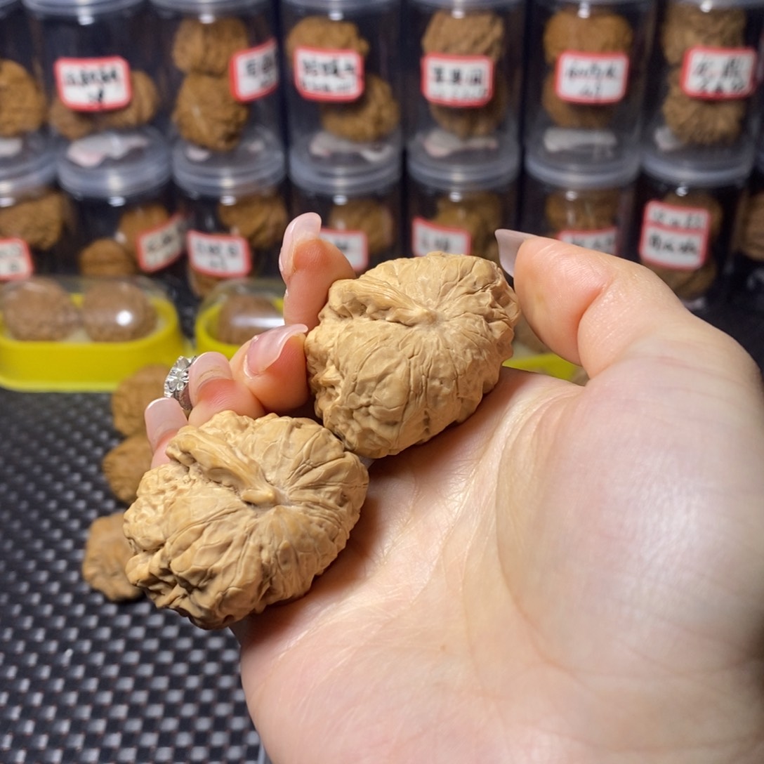 文玩核桃吊坠一帆风顺