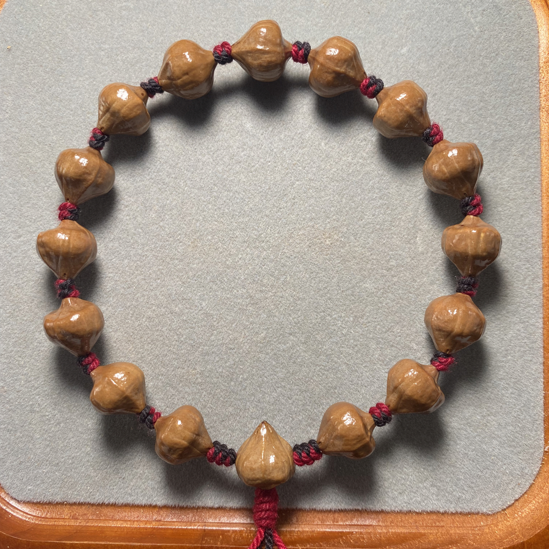 【精品蒜头系列】11mm极限小尺寸蒜头小籽手串/原皮素核