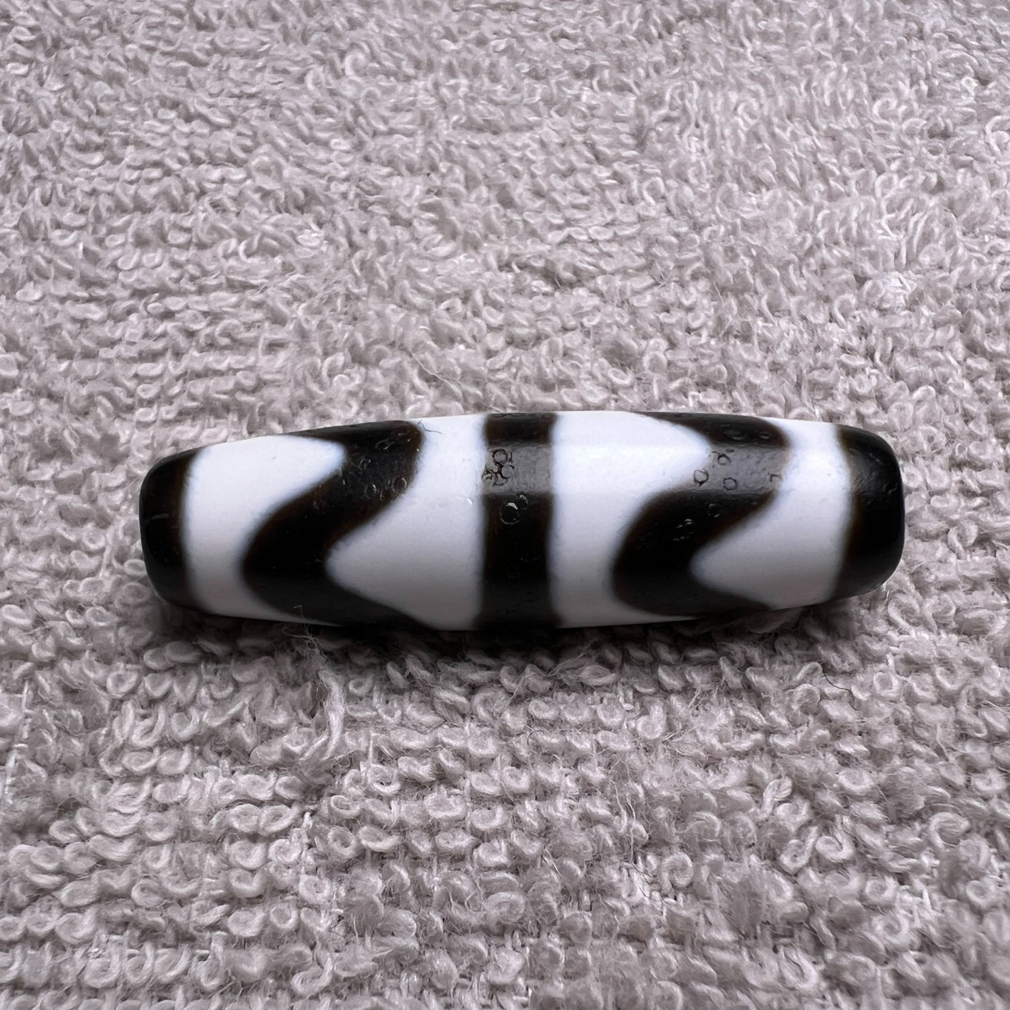 61号双虎牙，包浆圆润，品相完美，男女锁骨颈饰36.5*11