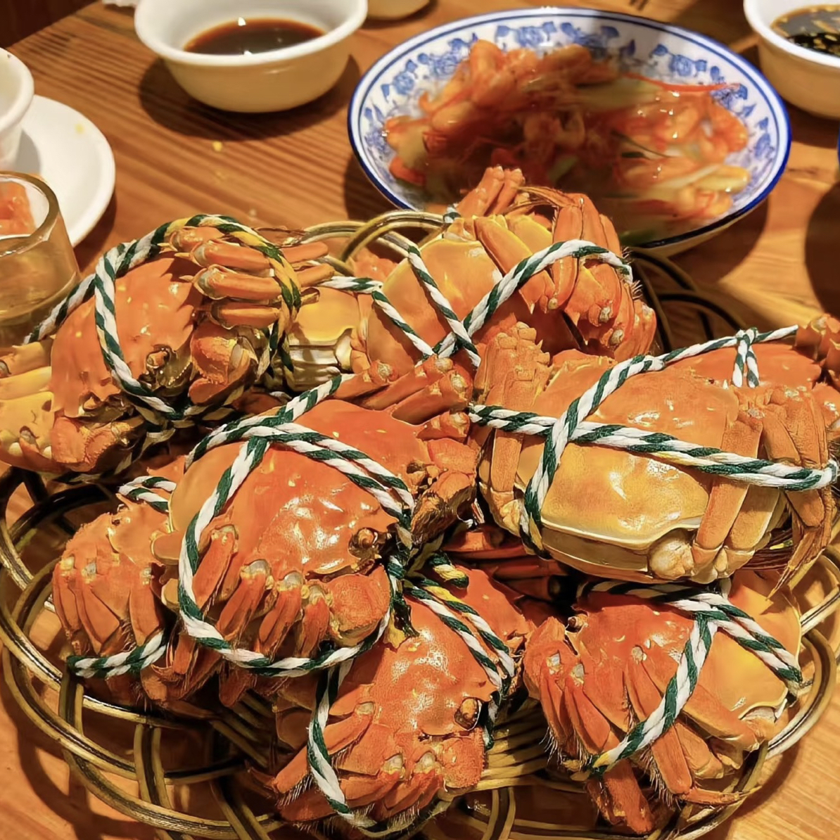 鲜活河蟹1.7-1.4两母蟹10只绑绳顺丰发货