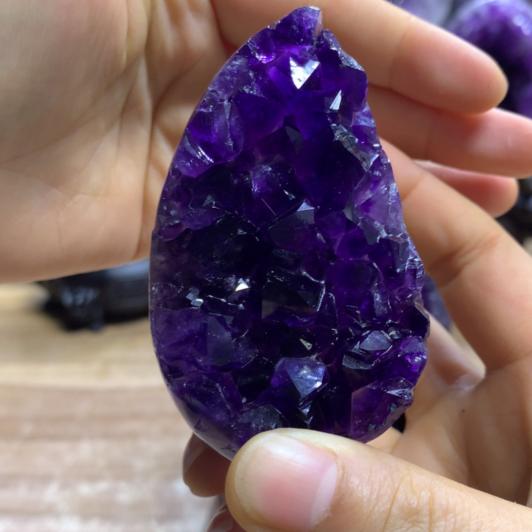 紫晶紫晶摆件未镶嵌