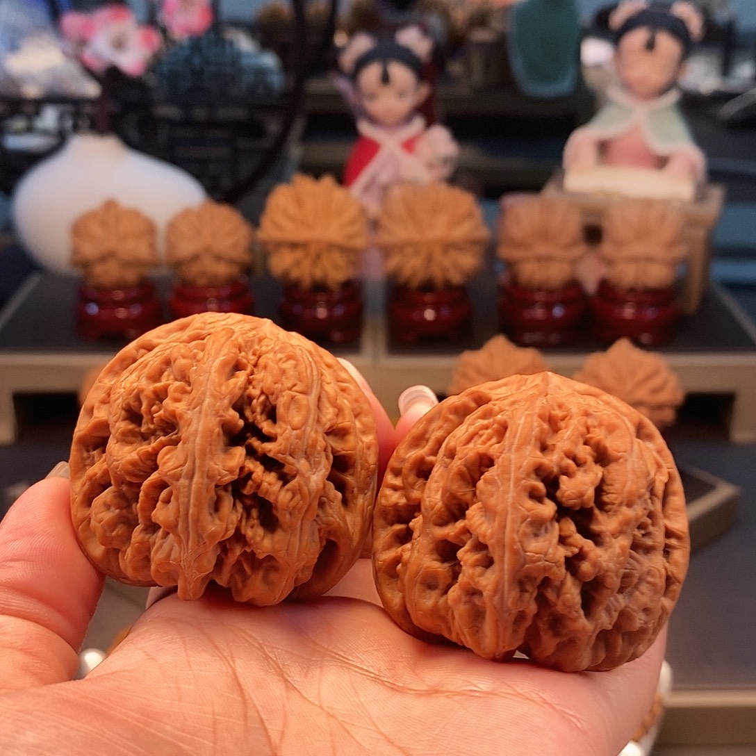 文玩核桃把件46全品原树大粗筋，63克