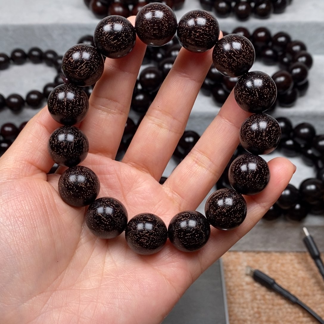 檀香紫檀（小叶紫檀）搞**队1.5爆