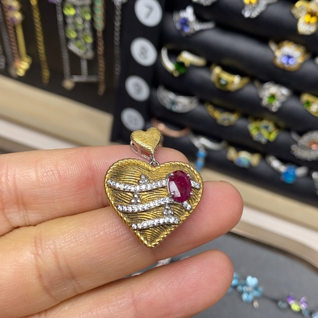 锦***张吊坠(不含链)银S925镶嵌红宝石