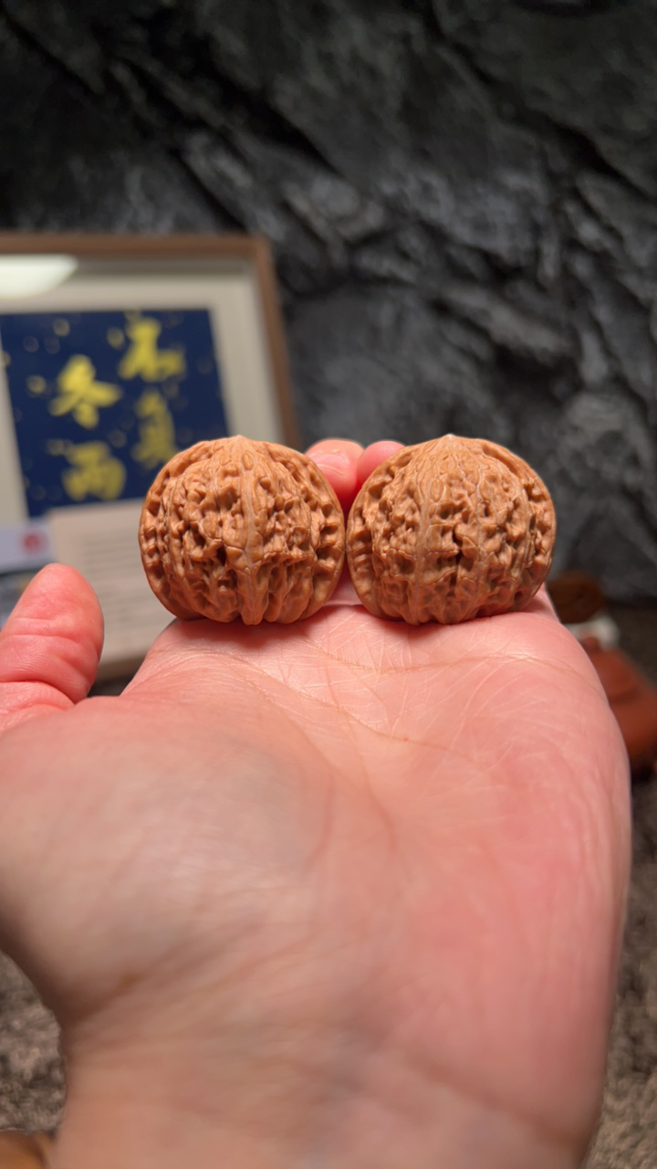 文玩核桃 房山磨盘7254号35.5尺寸