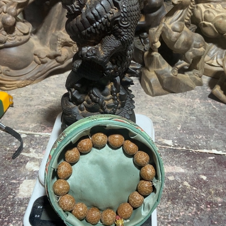 滴血莲花菩提吊坠