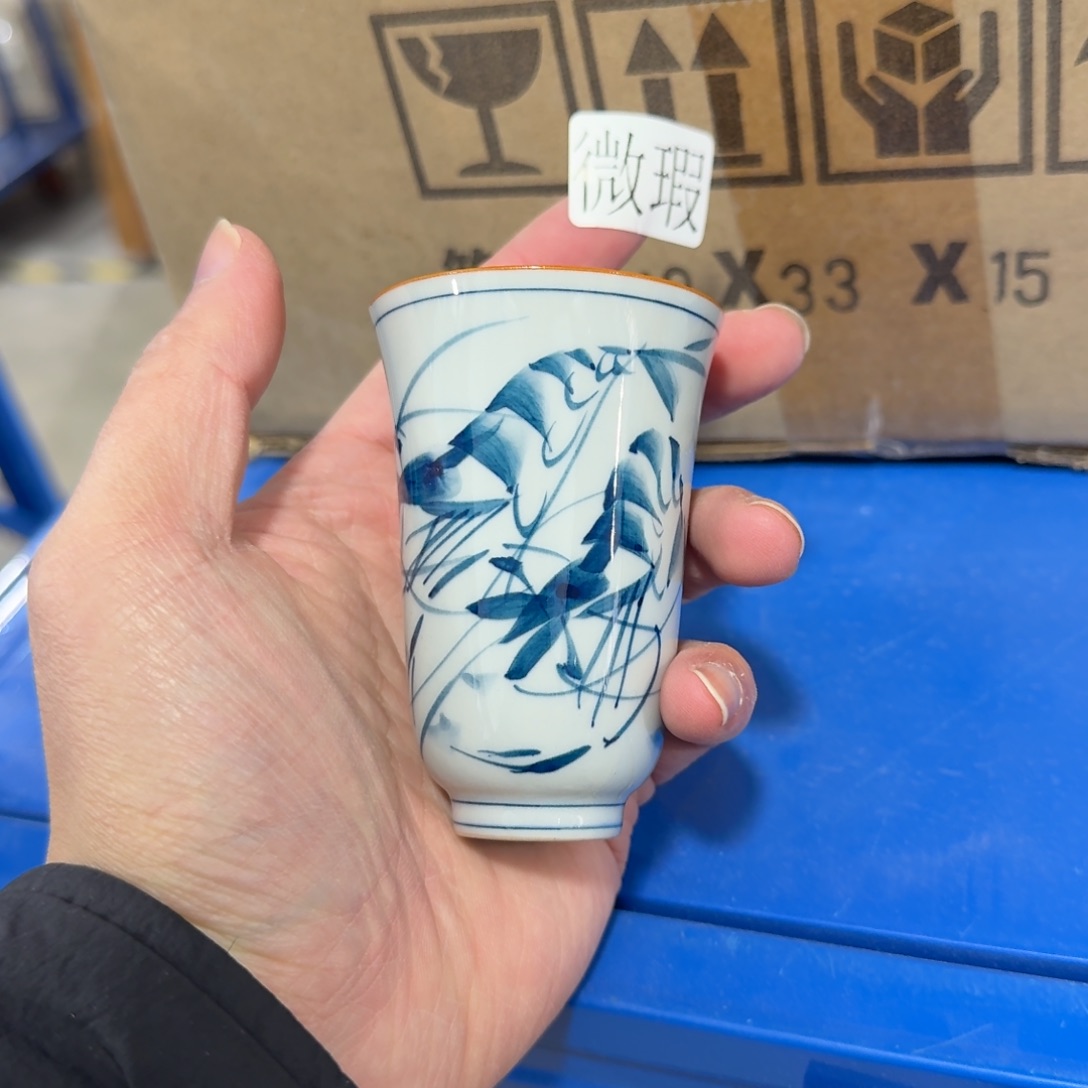 釉下手绘茶具微瑕