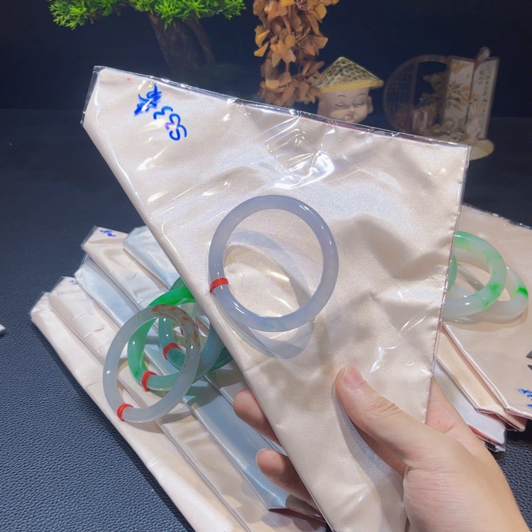 未镶嵌手镯翡翠翡翠手镯53圈口贵妃