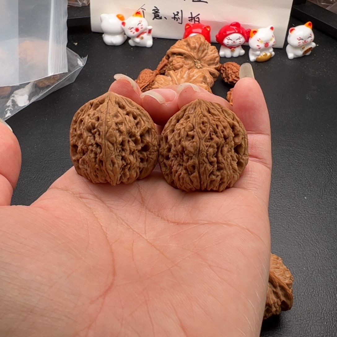 把件文玩核桃南疆石