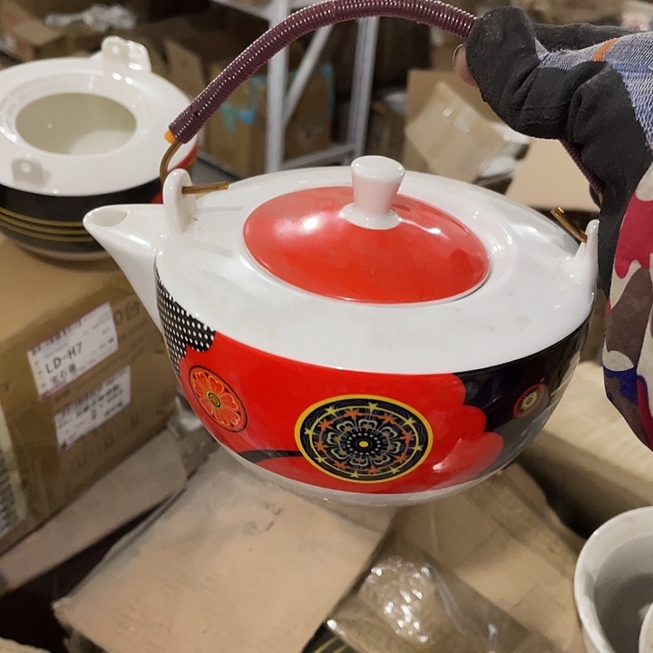 瓷片高骨瓷独孔茶壶一个 微瑕疵