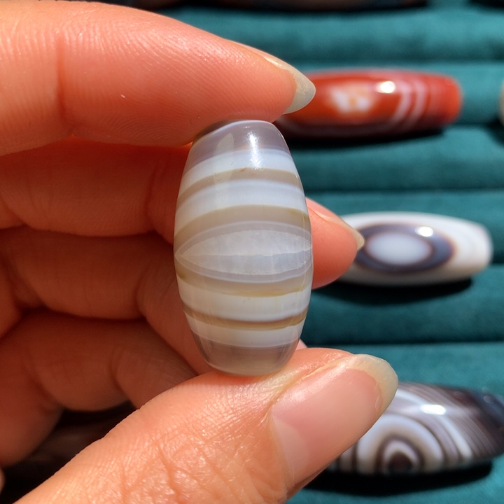 未镶嵌玛瑙/玉髓珠宝奇石