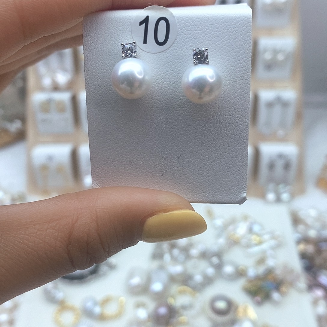 耳饰未镶嵌淡水珍珠