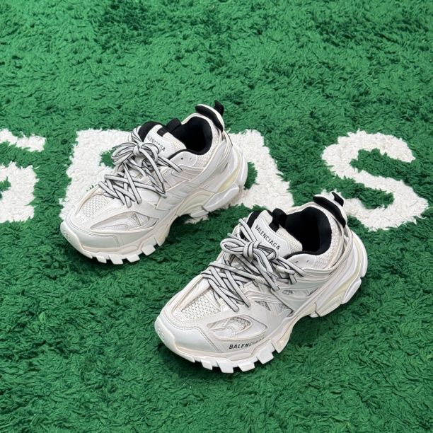 99新 Balenciaga/巴黎世家 Track 1.0 白黑 白色老爹鞋 36码