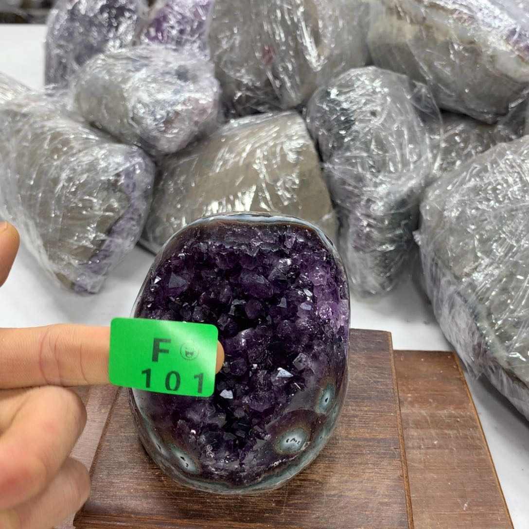 紫晶大型摆件（非配饰）未镶嵌