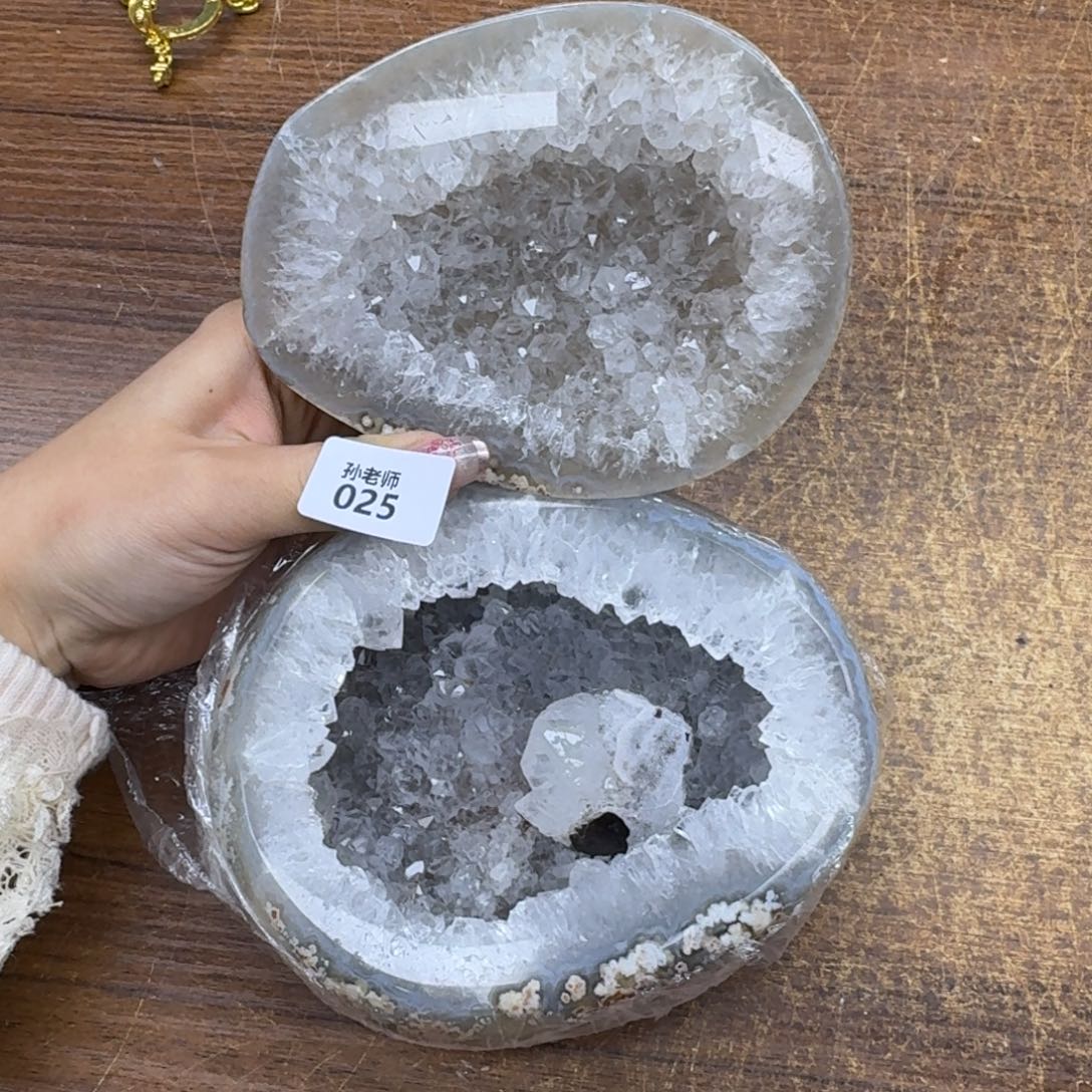 水晶大型摆件（非配饰）未镶嵌