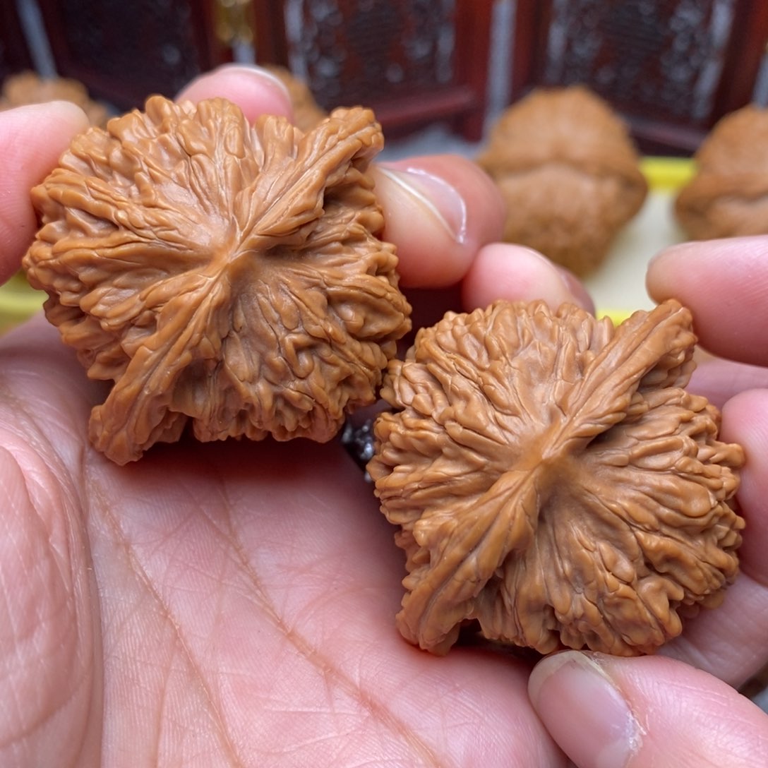 文玩核桃把件毕业精品四座楼45尺