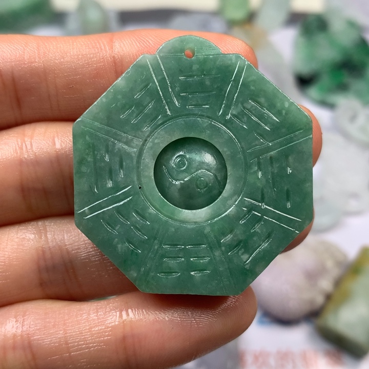 定制翡翠翡翠未镶嵌