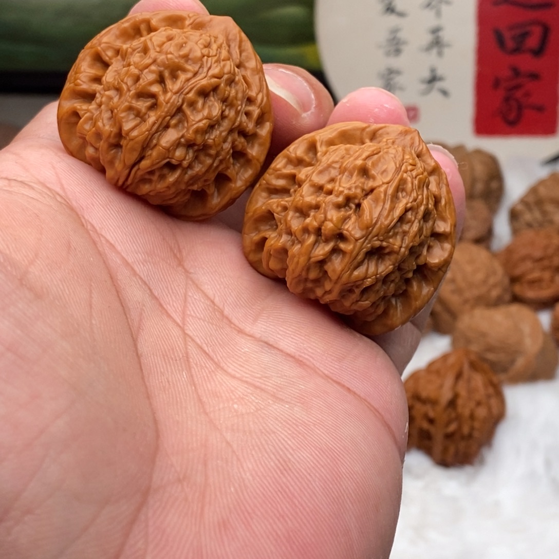 碱***铜文玩核桃吊坠小众