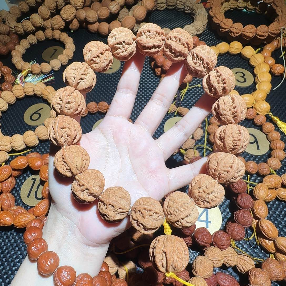 木质类文玩核桃吊坠磨盘京八棱白茬手持