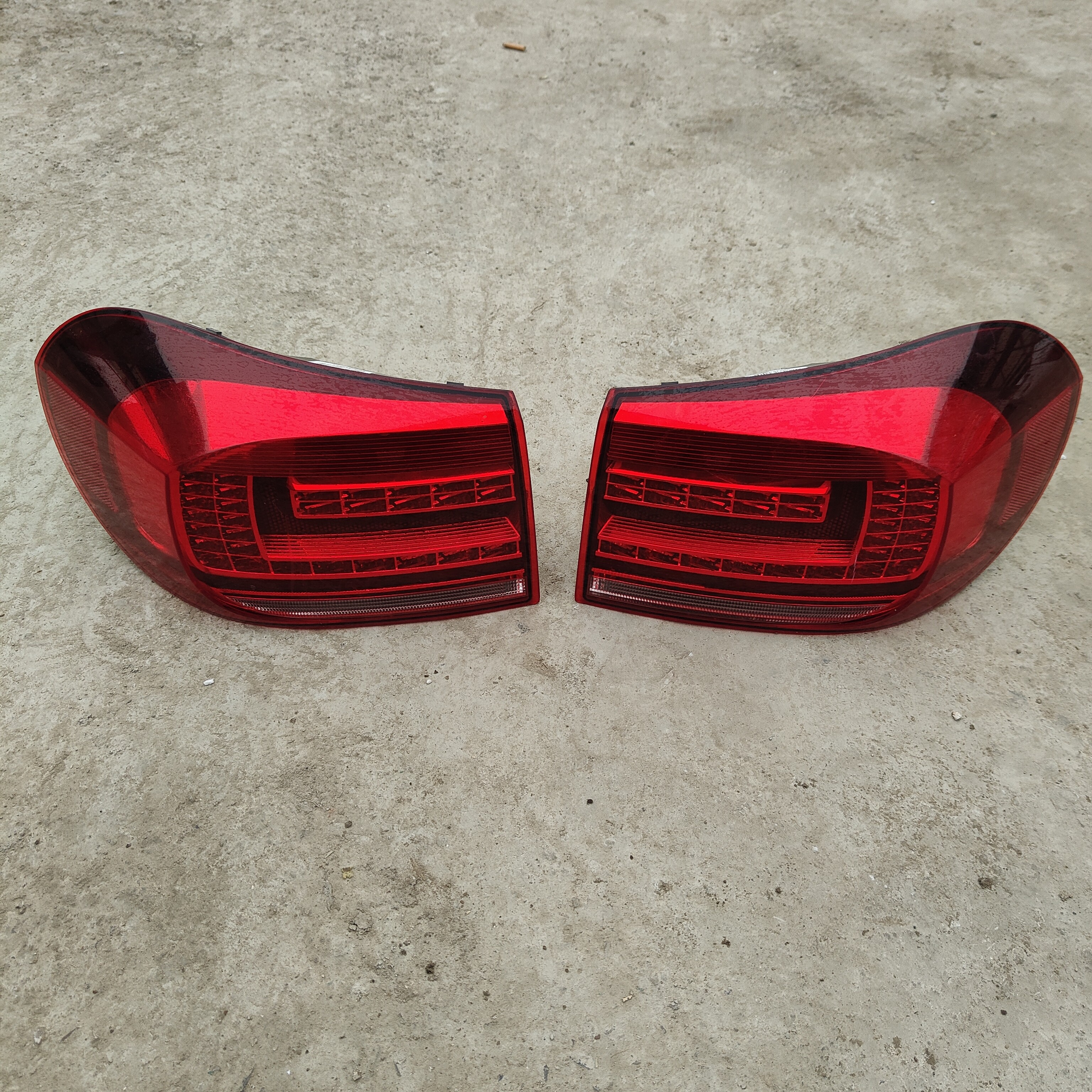 适用于13-16款大众途观后尾灯刹车灯倒车灯防追尾灯总成