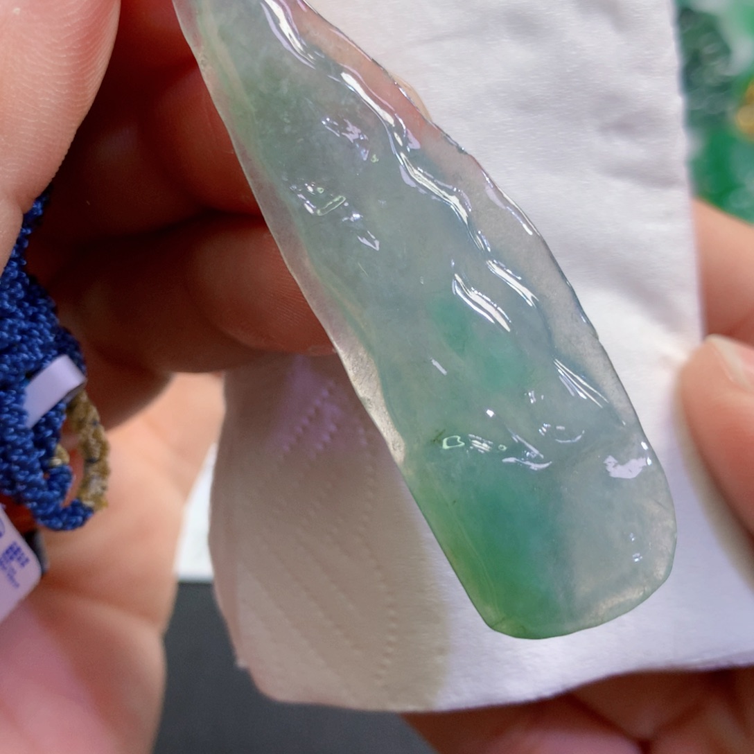 【闪购商品】翡翠吊坠(不含链)未镶嵌