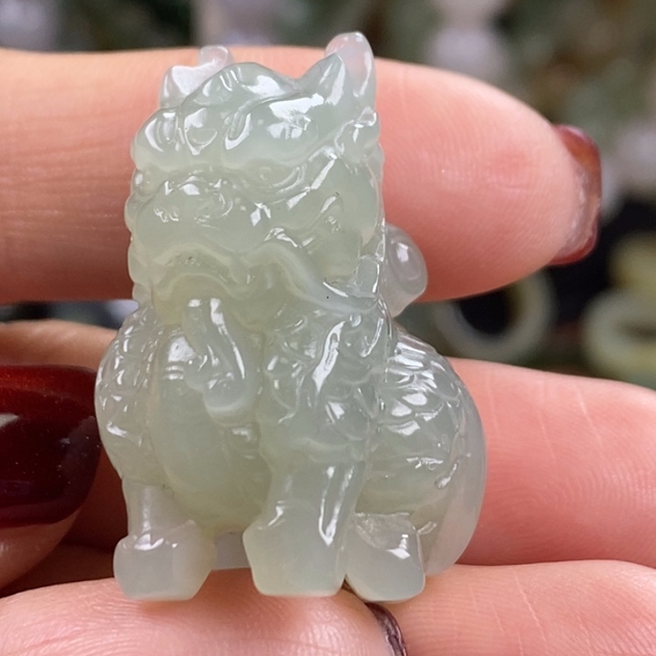 和田玉未镶嵌颈饰和田玉麒麟