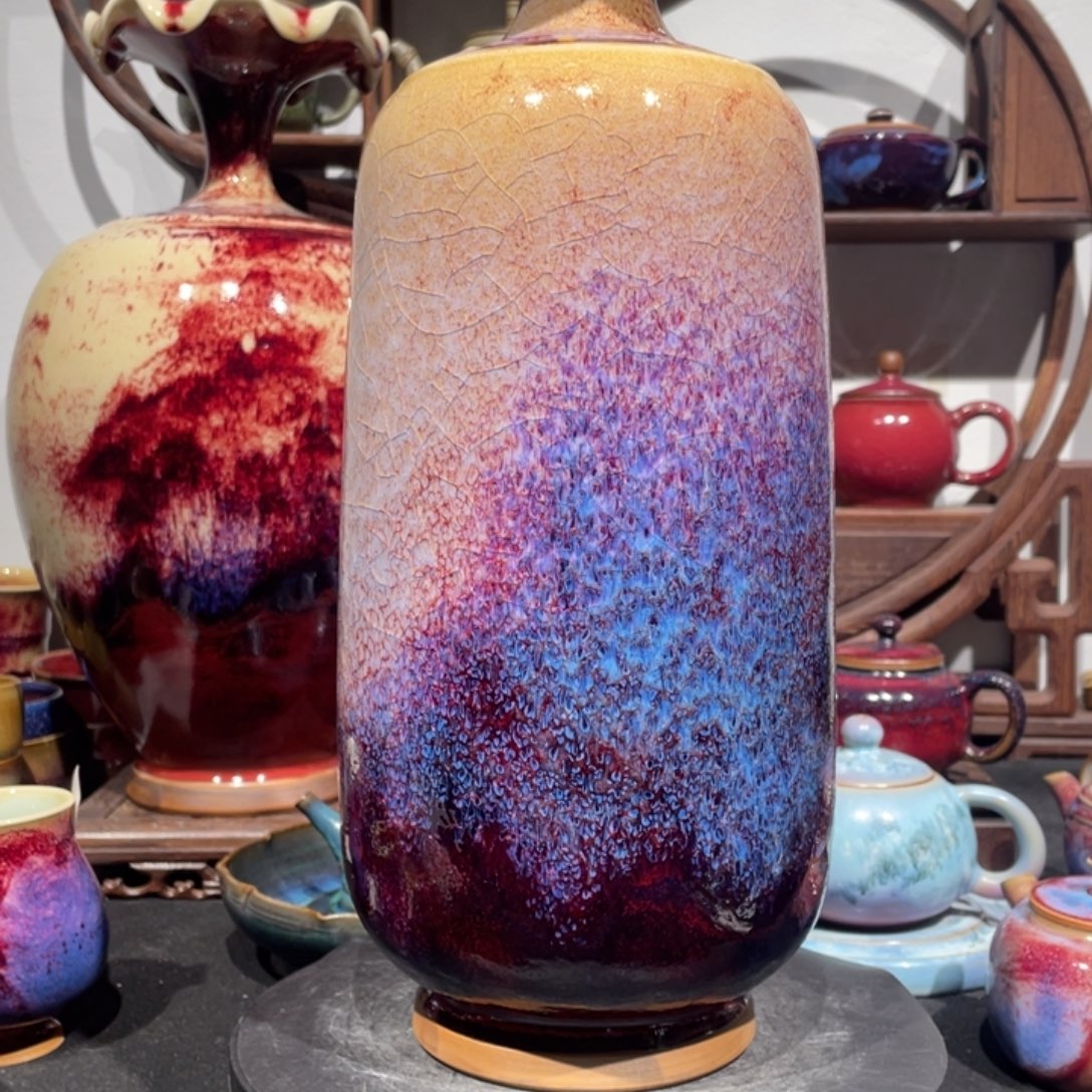 中国神后钧瓷花瓶