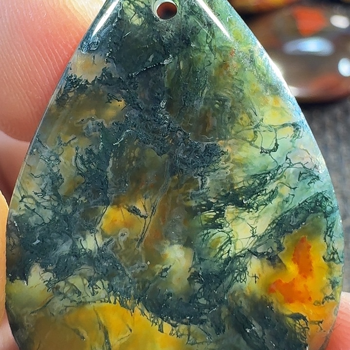 架***沙玛瑙/玉髓未镶嵌颈饰