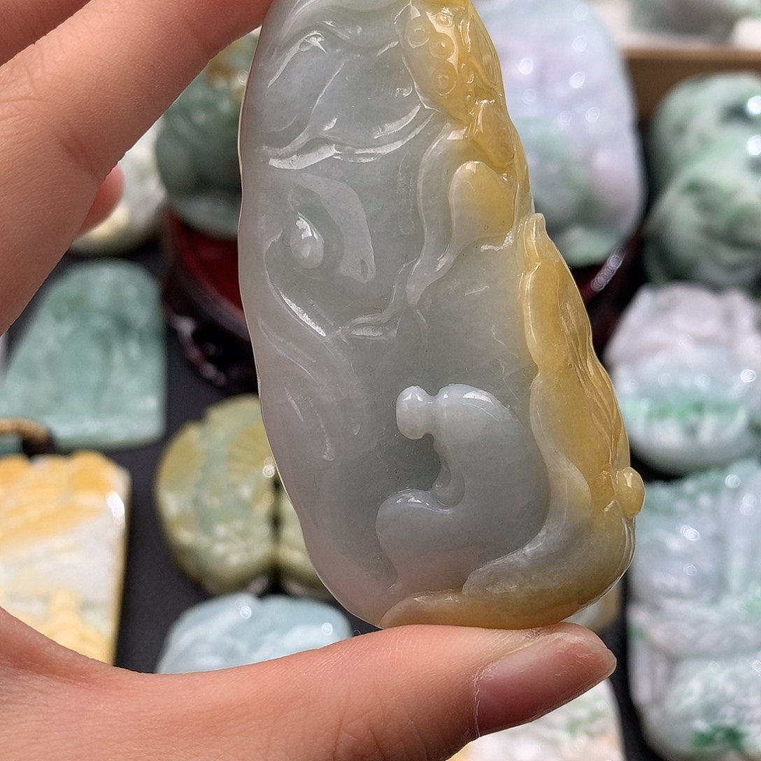 翡翠未镶嵌吊坠(不含链)