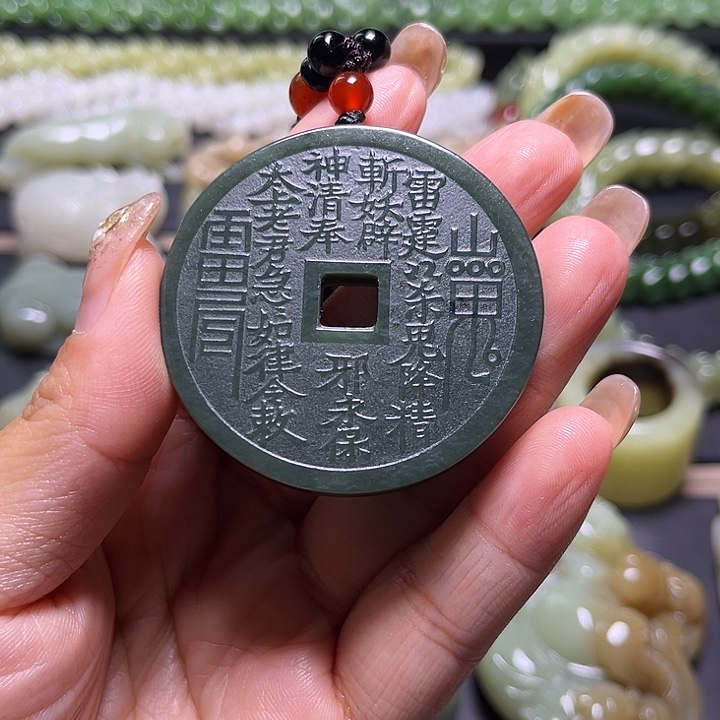 未镶嵌和田玉挂件