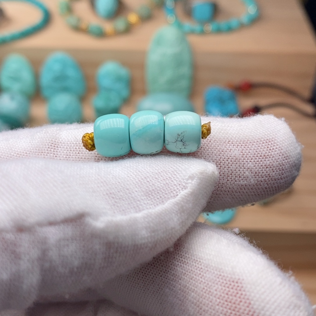 绿松石未镶嵌挂件