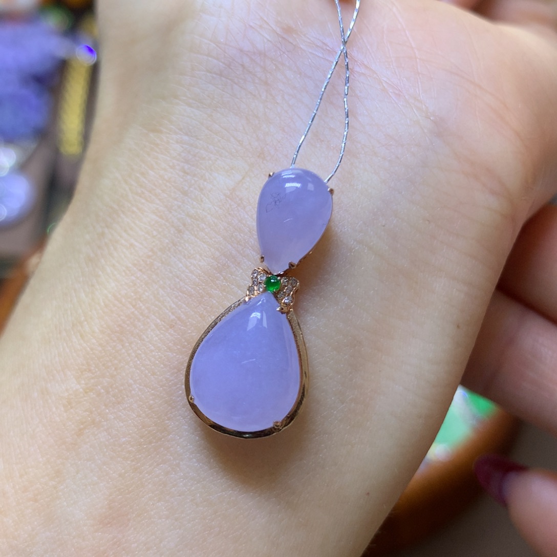 【闪购商品】翡翠颈饰18K金镶嵌翡翠