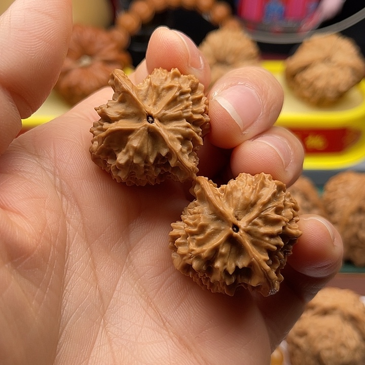 桃核吊坠31野生小众全品