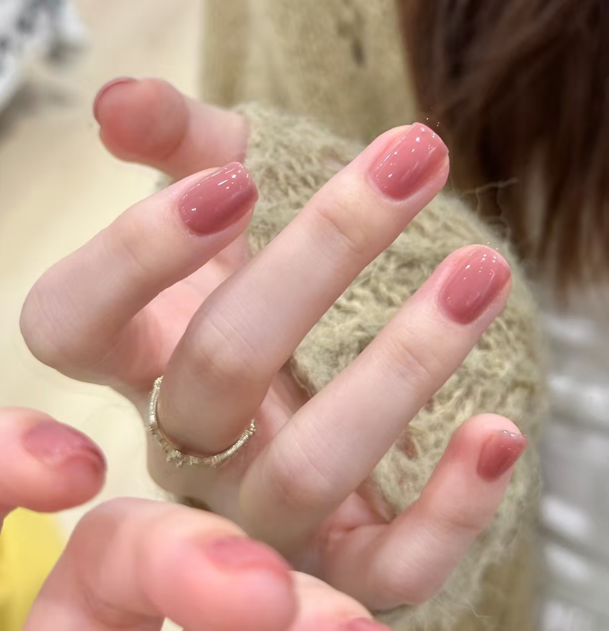  芷间 美甲纯欲腮红04
