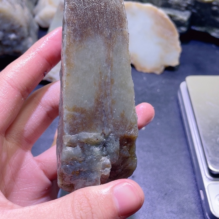 和田玉（糖玉）未镶嵌珠宝半成品